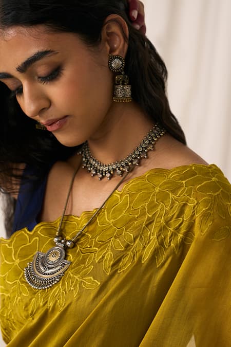 Buy_Five Point Five_Green Chanderi Embroidery Chameli Floral Pattern Saree With Running Blouse _Online_at_Aza_Fashions