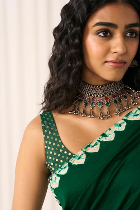 Five Point Five_Green Silk Poonam Soft Saree With Running Blouse _Online_at_Aza_Fashions