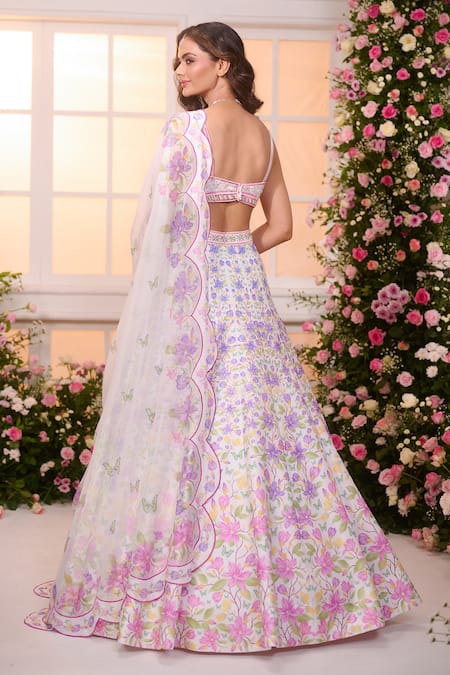Label Priyanka Kar Floral Hand Embroidered Lehenga Set 