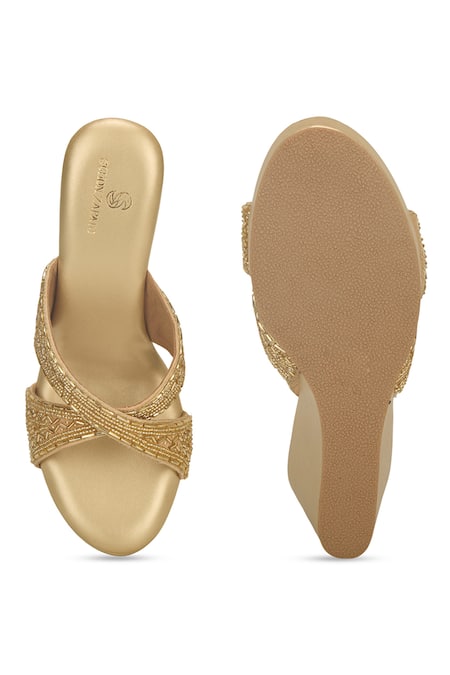SCHON ZAPATO Embroidered Gold Wedges 