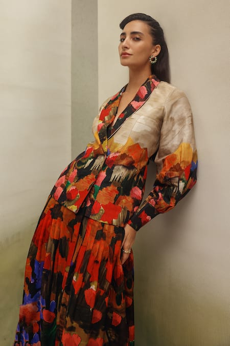 NOIB_Red Viscose, Linen, Organza V-neck Avery Highland Print Dress _Online_at_Aza_Fashions