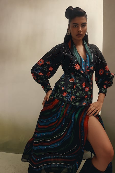 NOIB_Black Viscose, Linen, Organza V-neck, Collared Avery Garden Dancers Print Dress _at_Aza_Fashions