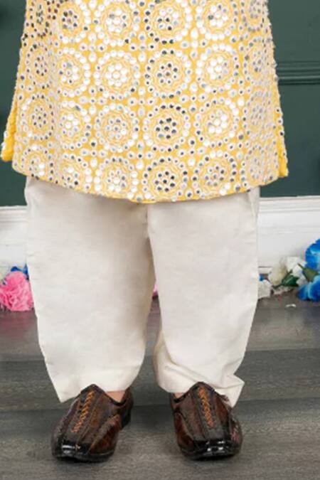 Shruti Jalan Yellow Georgette, Shantoon Mirrors, Embroidery Kurta And Salwar Set Online at Aza Fashions Shruti Jalan_Yellow Georgette, Shantoon Mirrors, Embroidery Kurta And Salwar Set _Online_at_Aza_Fashions