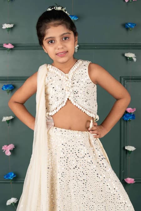 Shruti Jalan_Off White Georgette, Net Sequins, Embroidery, Mirrors Lehenga Set _Online_at_Aza_Fashions