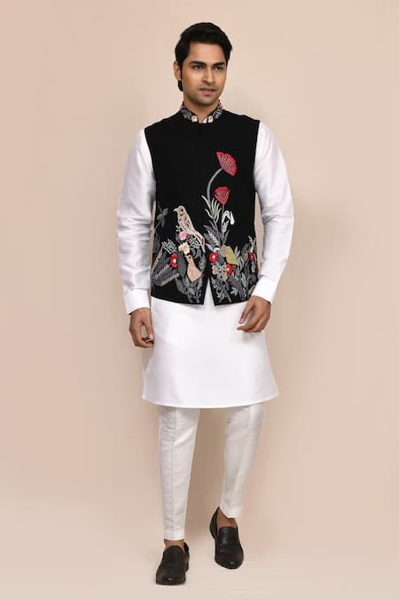 Arihant Rai Sinha Embroidered Bundi Kurta Set 