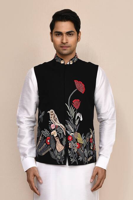 Arihant Rai Sinha_Black Embroidery Bundi Kurta Set _at_Aza_Fashions