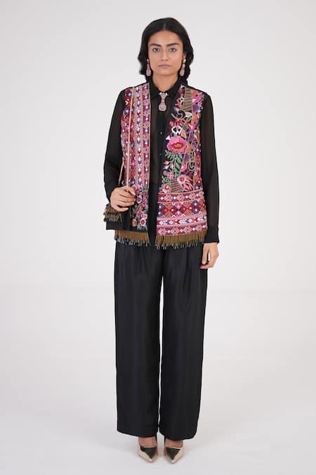 Betrue Opulent Floral Pattern Waistcoat 