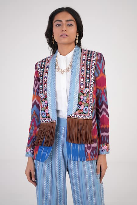 Buy Betrue Blue Tencel, Denim Embroidery Effortless Luxury Pant Online at Aza Fashions Buy_Betrue_Blue Tencel, Denim Embroidery Effortless Luxury Pant _Online_at_Aza_Fashions