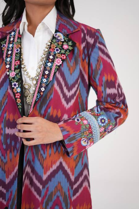Buy_Betrue_Multi Color Cotton Embroidery, Beads Collared Printed Legacy Long Jacket 