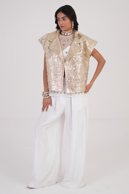 Shop Betrue White Silk Wave Palazzo Online at Aza Fashions Shop_Betrue_White Silk Wave Palazzo _Online_at_Aza_Fashions