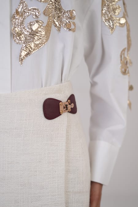 Shop_Betrue_White Cotton, Poplin Embroidery, Cut Work Collared Feathered Gold Shirt 