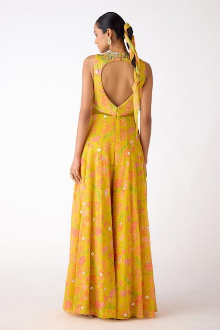 Basanti Kapde aur Koffee Shell Tassel Embroidered Jumpsuit 