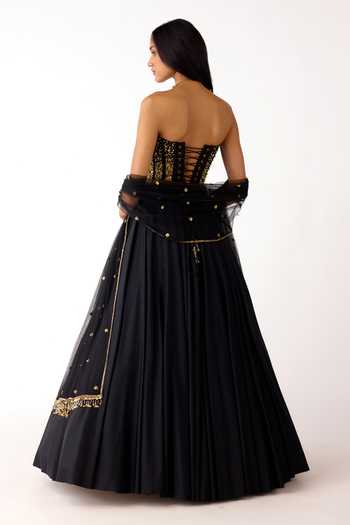 Basanti Kapde aur Koffee Sequin Embellished Corset Lehenga Set 