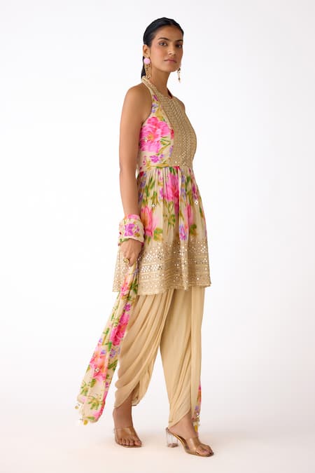 Basanti - Kapde Aur Koffee_Ivory Chiffon Mirrors, Embroidery Halter Neck Floral Peplum Kurta Set _Online_at_Aza_Fashions