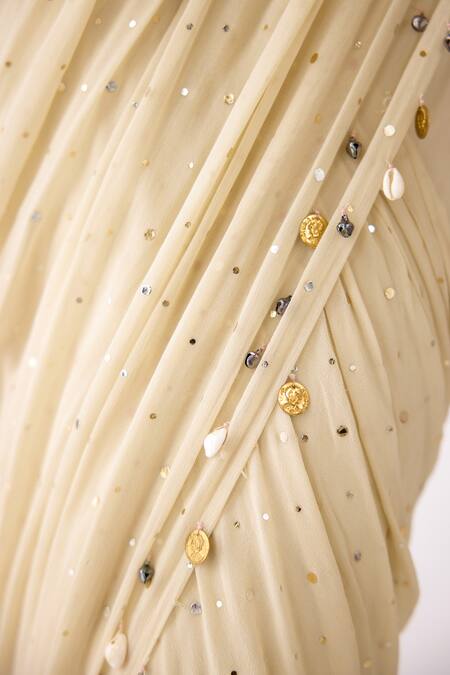 Shop_Basanti Kapde aur Koffee_Off White Georgette Beads, Mirrors, Embroidery, Pre-draped Saree With Blouse _Online_at_Aza_Fashions