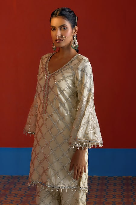 Buy_Mustard Moon By Neyha And Vrinda_Ivory Georgette Gota Patti, Pearls, Embroidered Bell Sleeve Kurta And Pant Set _Online_at_Aza_Fashions