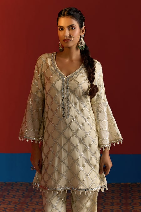 Buy_Mustard Moon By Neyha And Vrinda_Ivory Georgette Gota Patti, Pearls, Embroidered Bell Sleeve Kurta And Pant Set 