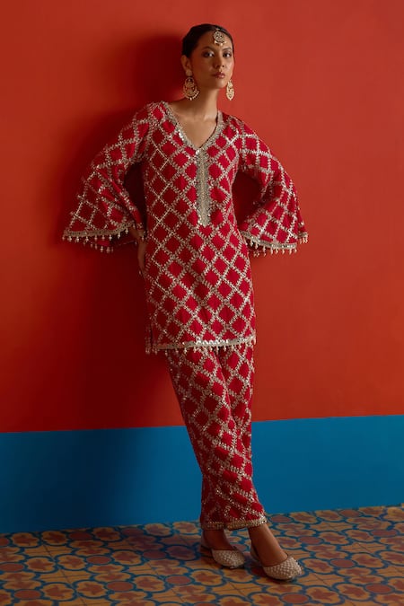 Shop_Mustard Moon By Neyha And Vrinda_Red Georgette Gota Patti, Pearls, Mirrors V-neck Embroidered Kurta And Pant Set _Online_at_Aza_Fashions