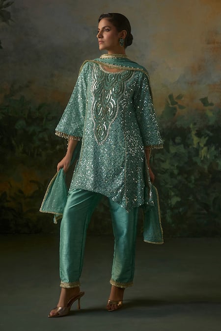 Mustard Moon By Neyha And Vrinda_Green Georgette, Silk Sequins, Beads, Asymmetric Hem And Threadwork Kurta Set _Online_at_Aza_Fashions