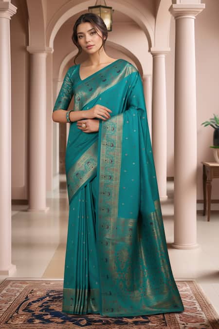 Buy_Naintara Bajaj_Cobalt Silk, Brocade Zari V-neck Cyan Woven Banarasi Saree _at_Aza_Fashions