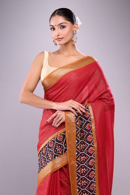 Naintara Bajaj Red Chanderi Embroidery Round Neck Abstract Floral Saree With Running Blouse at Aza Fashions Naintara Bajaj_Red Chanderi Embroidery Round Neck Abstract Floral Saree With Running Blouse _at_Aza_Fashions