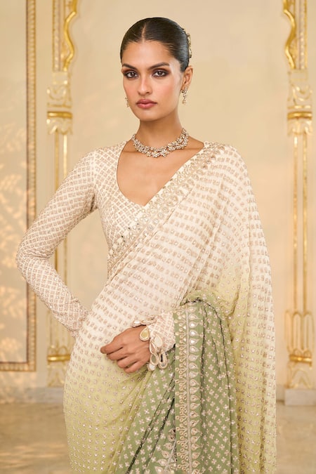 Arpita Mehta_Off White Georgette Embroidery, Sequins, Zari Sweetheart Shaded Hand Star Set _at_Aza_Fashions