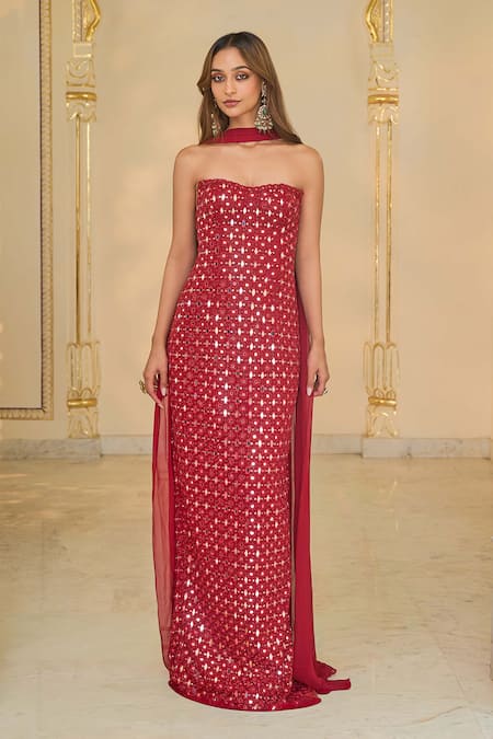 Arpita Mehta Gold Bodycon Tunic & Slim Dupatta 