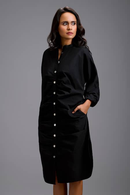 Deepika Arora Black Cotton Collared Button-down Ruched Shirt Dress at Aza Fashions Deepika Arora_Black Cotton Collared Button-down Ruched Shirt Dress _at_Aza_Fashions