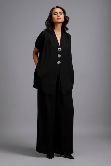 Deepika Arora_Black Linen Crystals V-neck Embellished Top And Pant Set _Online_at_Aza_Fashions