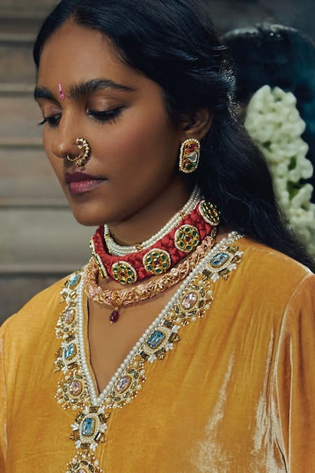 Buy_Amaara Jewels_Red Stones, Beads Naaz Embellished Choker Set _Online_at_Aza_Fashions