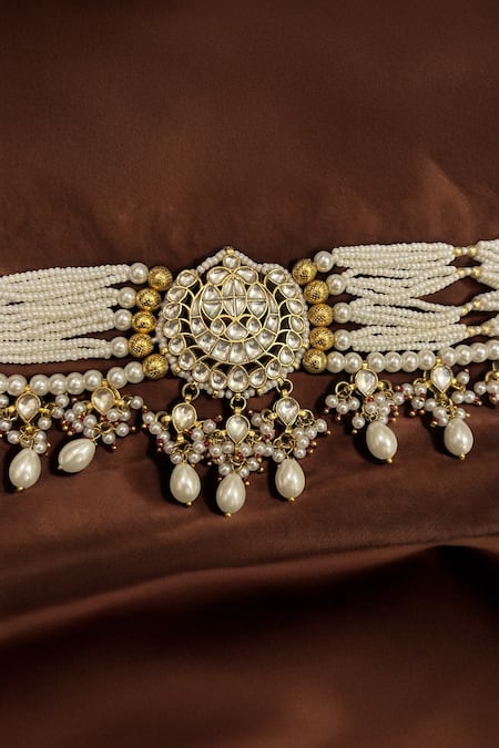 Buy_Amaara Jewels_White Pearls, Stones, Beads Sunehri Embellished Choker Set _Online_at_Aza_Fashions