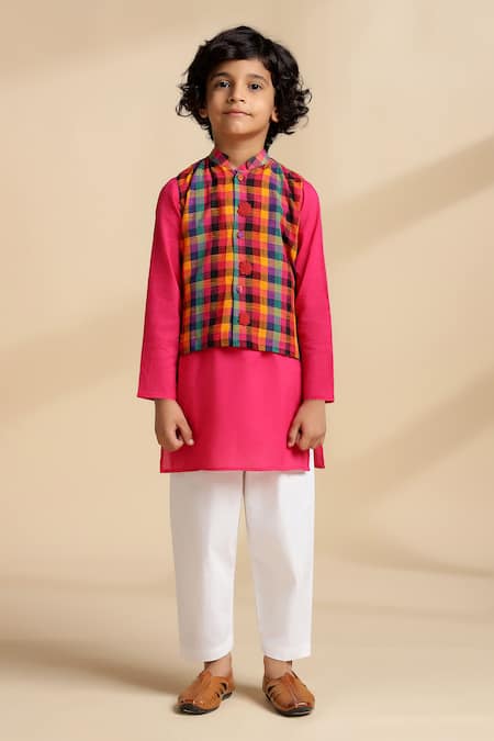 Buy_The Cotton Staple_Multi Color Cotton Fabric Flowers Bay Checkered Bundi And Kurta Set _Online_at_Aza_Fashions