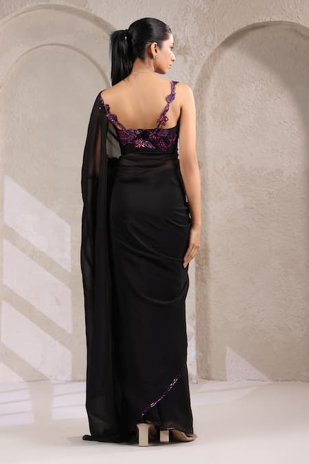 K-Anshika Border Embroidered Saree With Blouse 