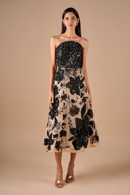 Shriya Som 3D Floral Beaded Midi Dress 