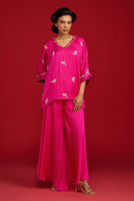 Shop Megha Pitti Pink Modal Sequins, Embroidery, Zari V-neck Hand Tunic With Flared Pant Online at Aza Fashions Shop_Megha Pitti_Pink Modal Sequins, Embroidery, Zari V-neck Hand Tunic With Flared Pant _Online_at_Aza_Fashions