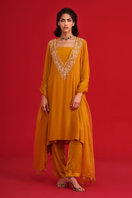 Megha Pitti Kalidar Zardozi & Sequin Embroidered Kurta Set 