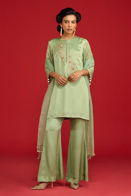 Megha Pitti Sequin Embroidered Kurta Set 