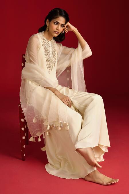 Megha Pitti_Ivory Crepe, Organza Embroidery, Sequins, Zari, Tassels Hand Kurta Gharara Set _at_Aza_Fashions