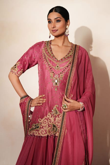 ISHA GUPTA TAYAL_Pink Silk Embroidery, Mirrors, Metallic Thread Sindoori Kurta Sharara Set _Online_at_Aza_Fashions