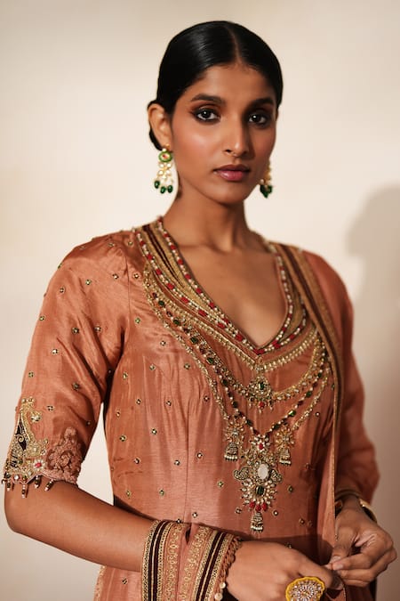 Shop_ISHA GUPTA TAYAL_Peach Silk Embroidery, Stones, Cut Work, Tassels Mrinalika Kurta Sharara Set _Online_at_Aza_Fashions
