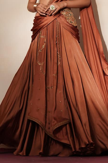 ISHA GUPTA TAYAL_Brown Satin Embroidery, Metallic Thread, Ratanmala Pre-draped Saree With Blouse _at_Aza_Fashions
