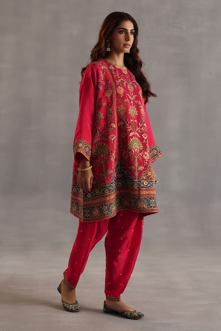 Begum_Magenta Silk Sequins, Zari, Embroidery Round Neck Yaman Kurta Salwar Set _Online_at_Aza_Fashions