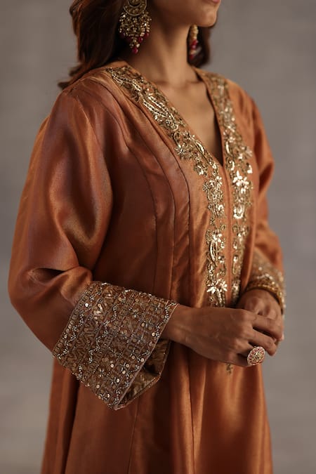 Shop_Begum_Orange Tissue, Silk, Organza Mirrors, Metallic Ahiri Embroidered Kurta Set _Online_at_Aza_Fashions