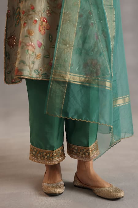Begum_Multi Color Silk, Organza Zari, Sequins, Embroidery V-neck Marwa Kurta Set _Online_at_Aza_Fashions
