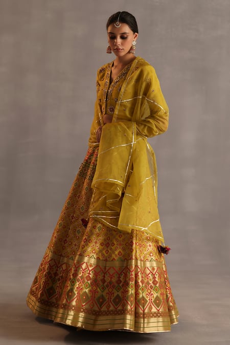 Buy_Begum_Yellow Silk, Organza Zari, Metallic Thread, Gota Saras Floral Woven Lehenga Set _Online_at_Aza_Fashions