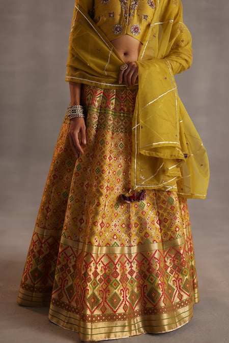 Buy_Begum_Yellow Silk, Organza Zari, Metallic Thread, Gota Saras Floral Woven Lehenga Set 