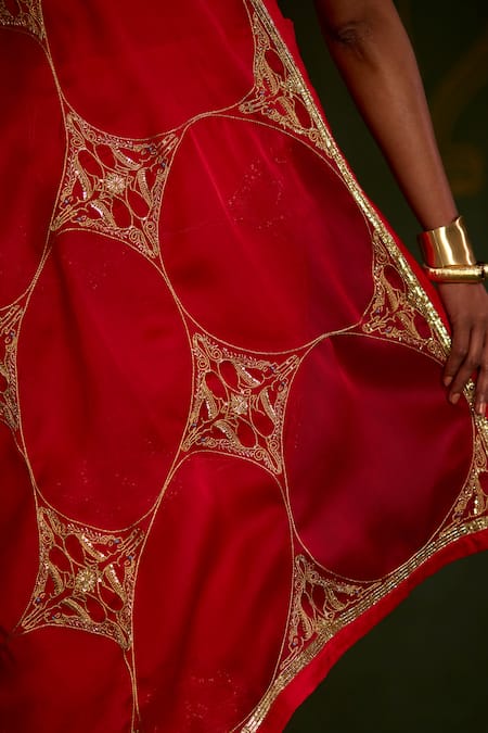 Shop_Sitaraa_Red , Organza Zari, Embroidery, Durgayana Resham Saree With Blouse _Online_at_Aza_Fashions