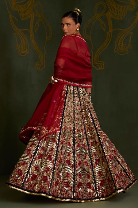 Sitaraa Mythological Pattern Lehenga Set