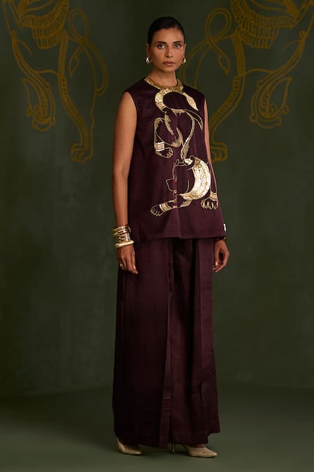 Sitaraa Simhara Embroidered Kurta & Pant Set