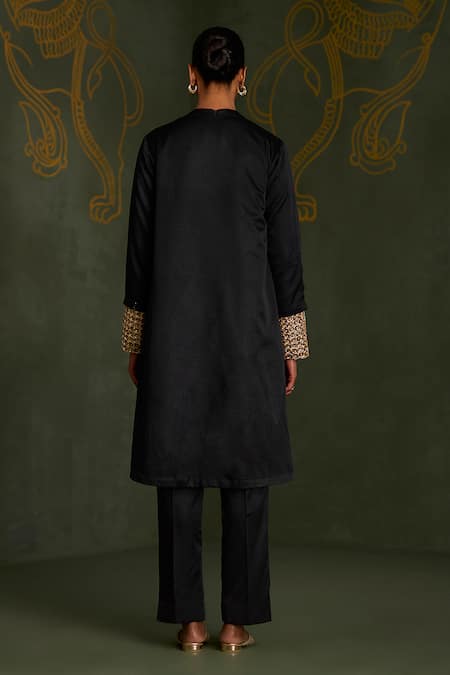 Sitaraa Nirrti Gajji Silk Dabka & Sequin Embroidered Jacket Set